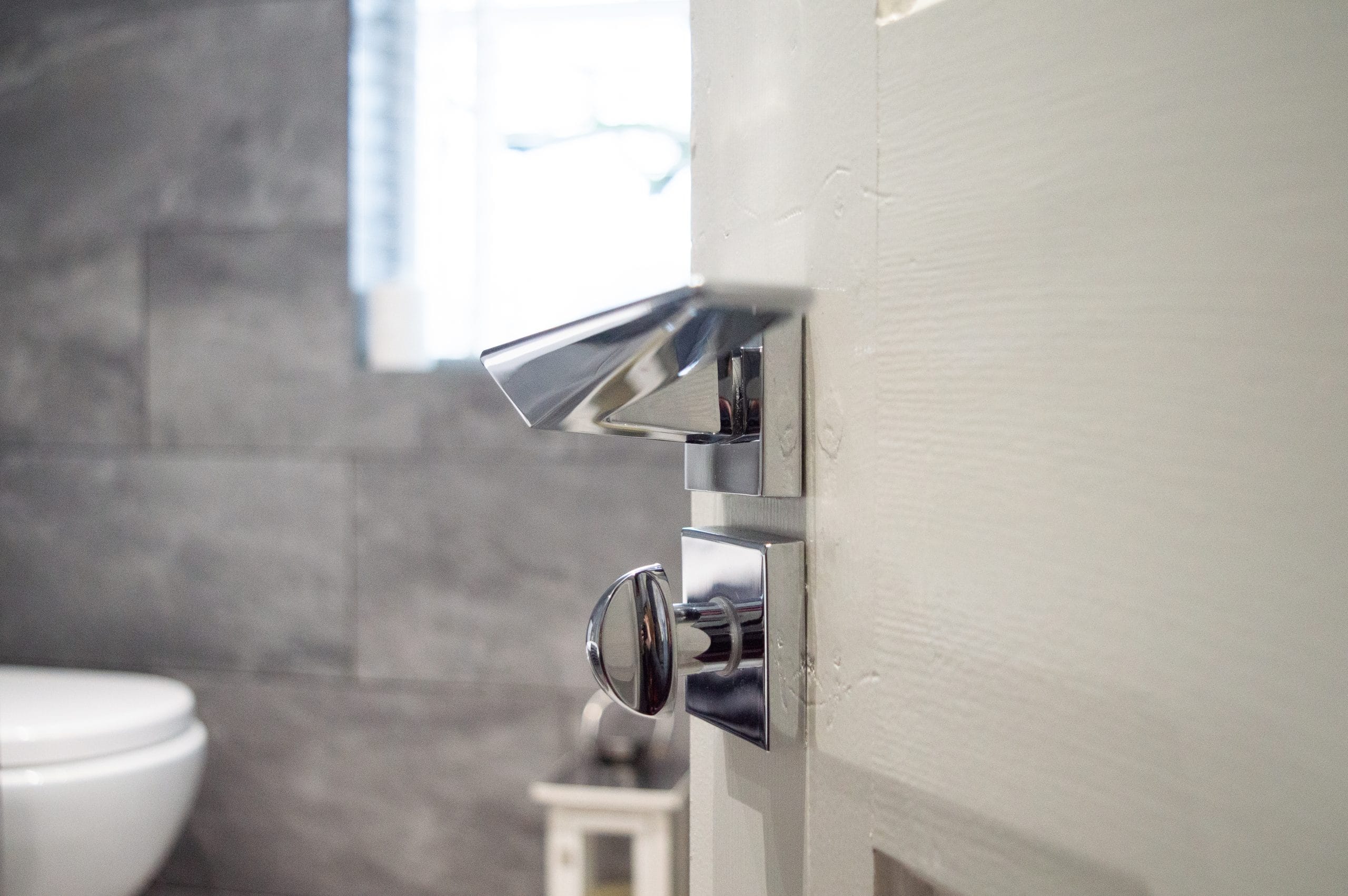 Modern Family Bathroom: Forme Naxos in Polished Chrome